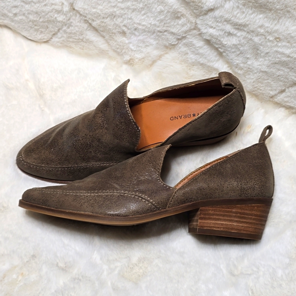 Lucky Brand  Mallanzo Pointed Toe Shooties